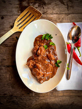 Lade das Bild in den Galerie-Viewer, Rindergulasch 5er