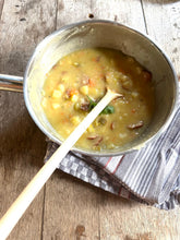 Lade das Bild in den Galerie-Viewer, Kartoffelsuppe