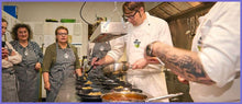 Lade das Bild in den Galerie-Viewer, Küchenparty
